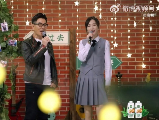 39岁唐嫣超甜跳《爱你》 少女感媲美原唱王心凌