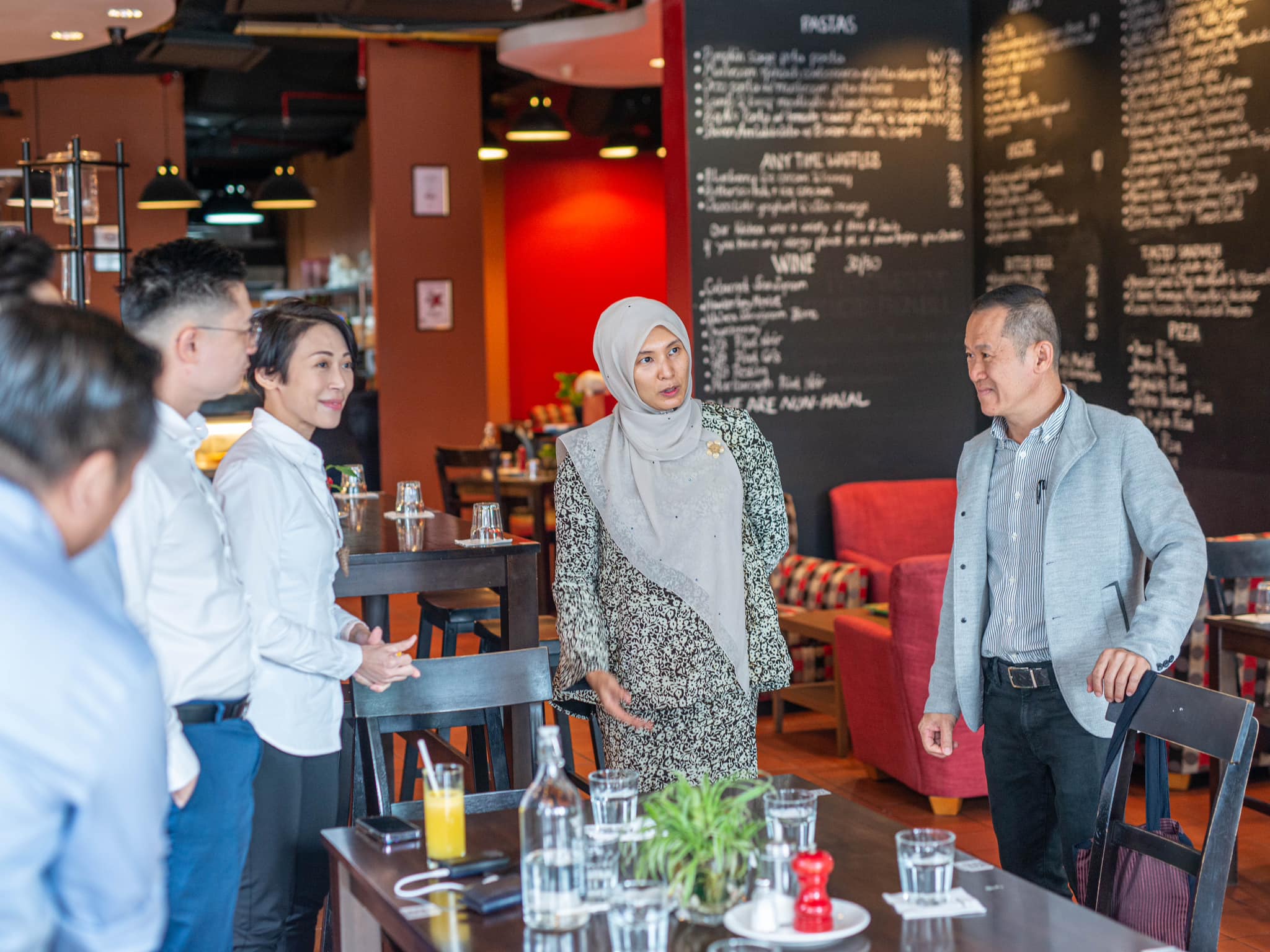 45分钟筹获105万捐助土耳其 努鲁:不可思议!