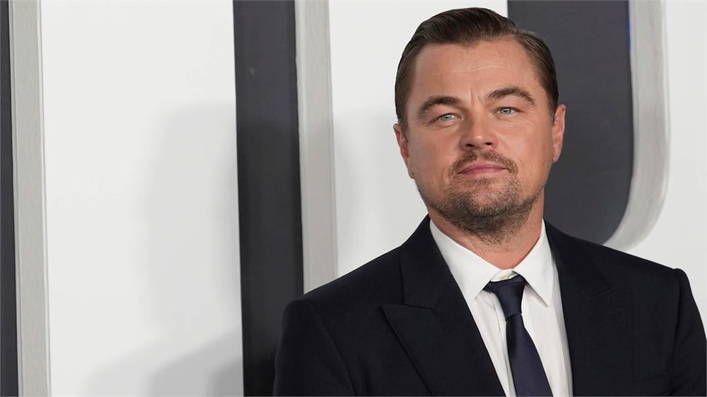 48岁里奥纳度新欢年仅19岁 挨酸:比《铁尼尼号》还年轻