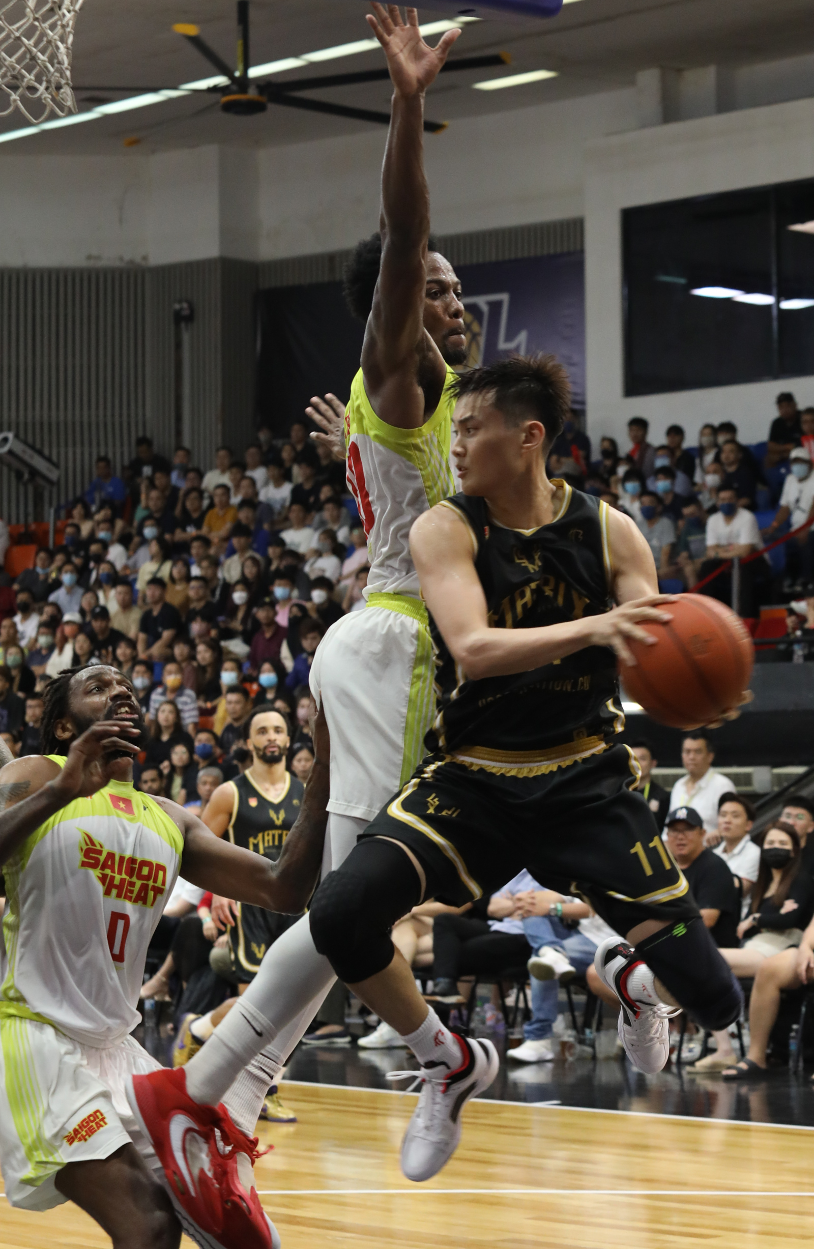 ABL| 吉隆坡站全胜登顶 金群利赴越南追连胜纪录