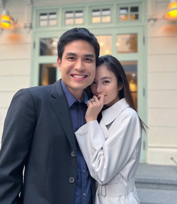 “最美变性人”Poyd传喜讯　与相识20年富男友订婚