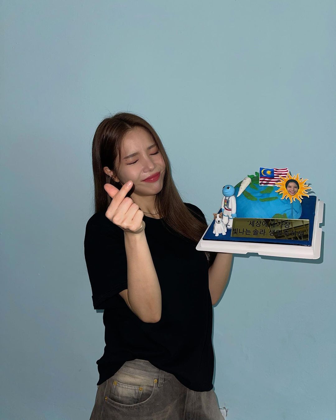 “Walao Eh”逗乐粉 MAMAMOO抛送原味毛巾