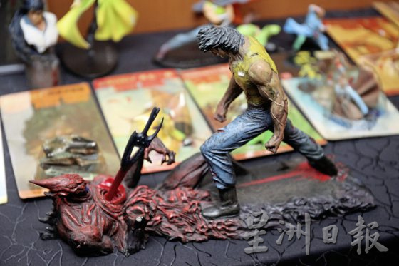 【港漫再现／03】马来港漫迷／一室藏品，漫游港漫武侠世界