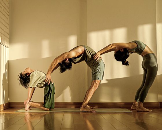 【身体力行／01】乐活瑜伽，聆听身体的声音，痛不需抗衡，而是共处