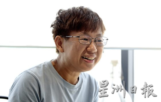 不让生命留下遗憾，带著承诺，一人一狗环岛游
