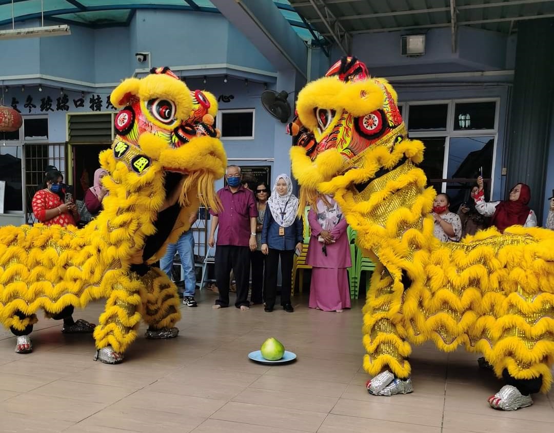 东:传承舞狮艺术文化