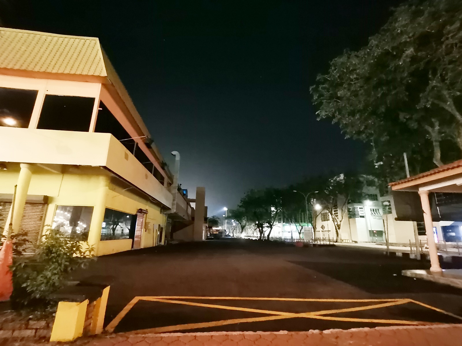 东:关丹市政厅为大巴刹注入昔日活力 设国际夜市