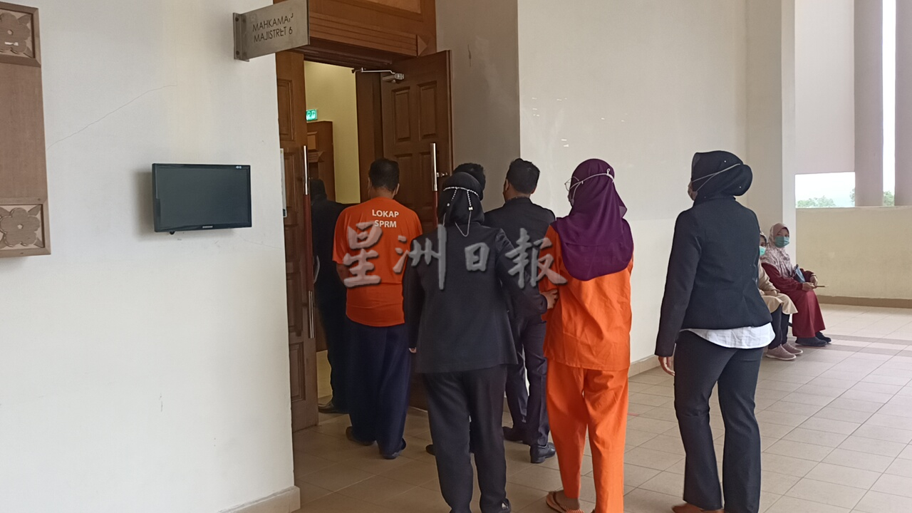 涉嫌虚假申报近6000令吉,彭州水务管理公司(PAIP)男部门主管及女营运助理遭彭州反贪污委员会逮捕,延扣4天助查。
