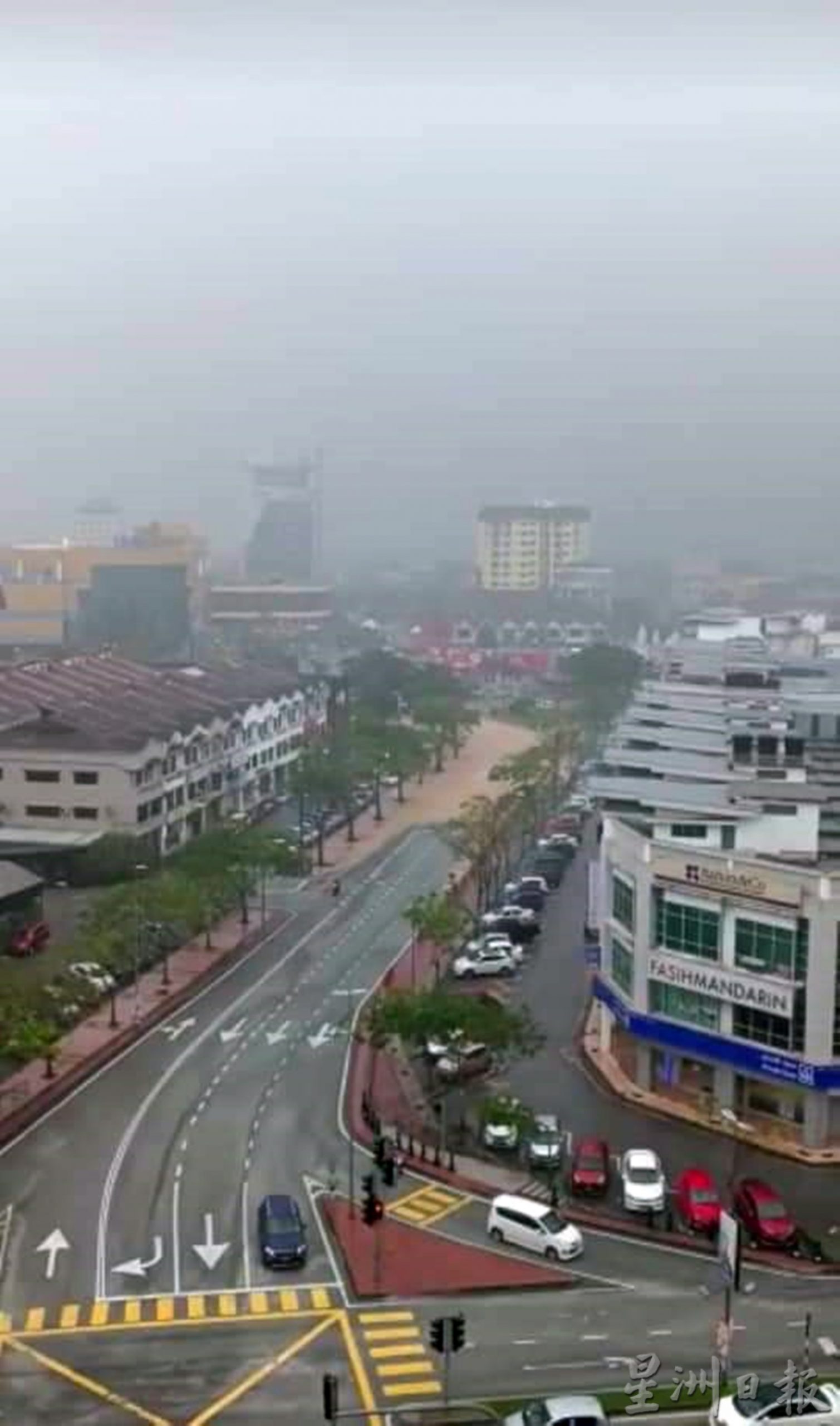 东：豪雨超过12小时，关丹多处淹水6疏散中心启用。
