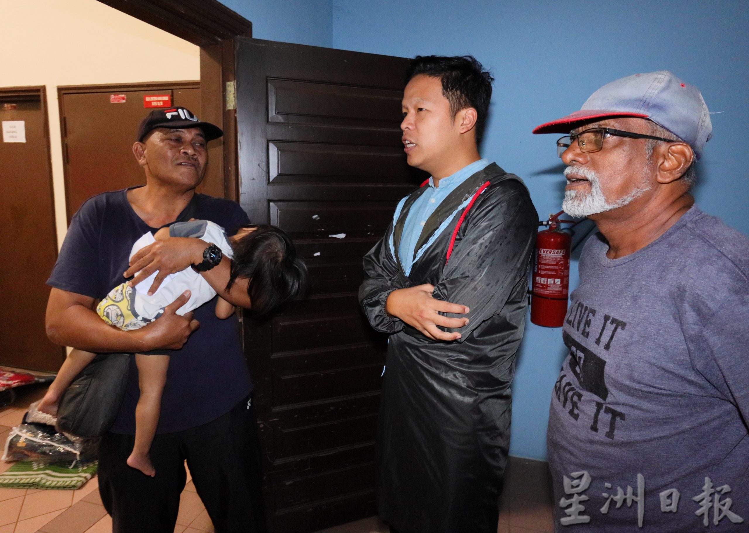 东:豪雨超过12小时,关丹多处淹水6疏散中心启用。