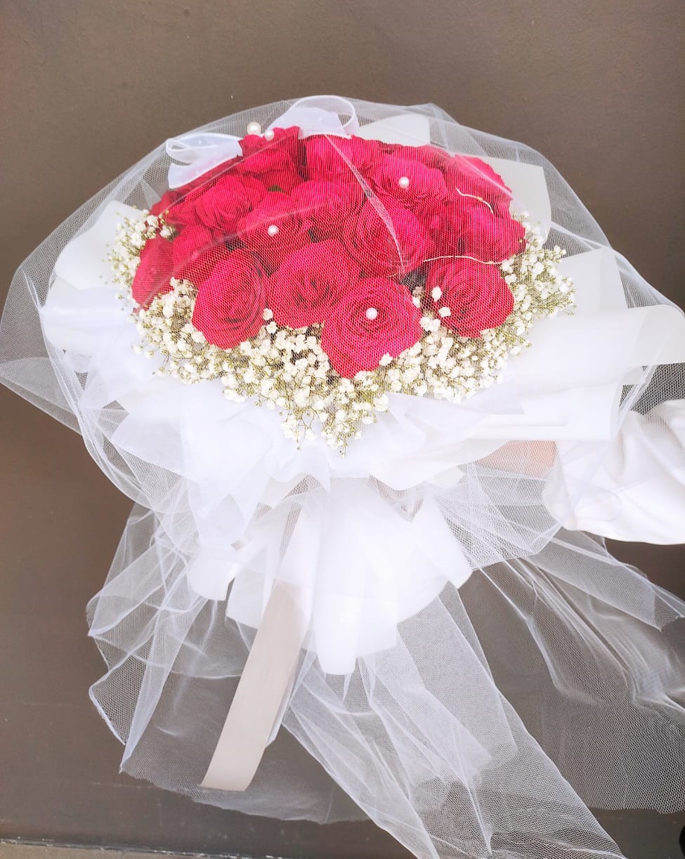 东:香皂花这几年攻陷鲜花市场,成为情人节送花首选