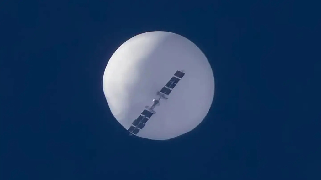 中国外交部:美国气球去年来10余次侵犯中方领空