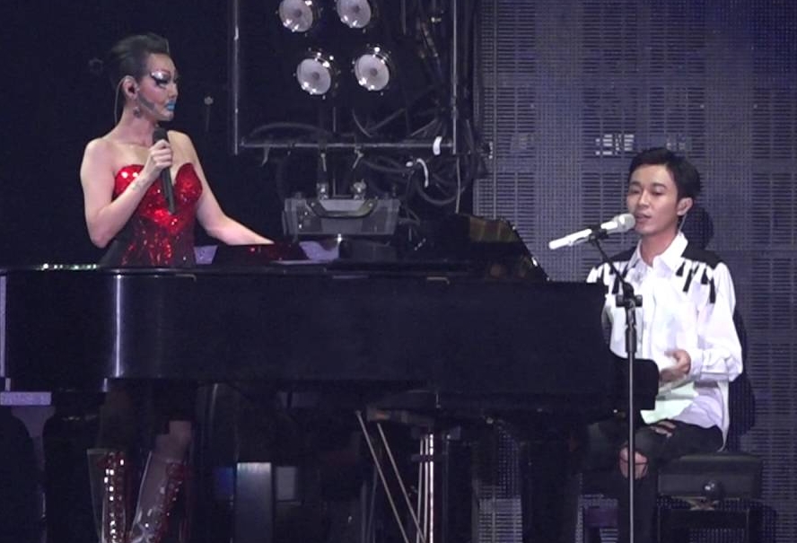 为大女儿杠上青峰 小S狂谯:没人性