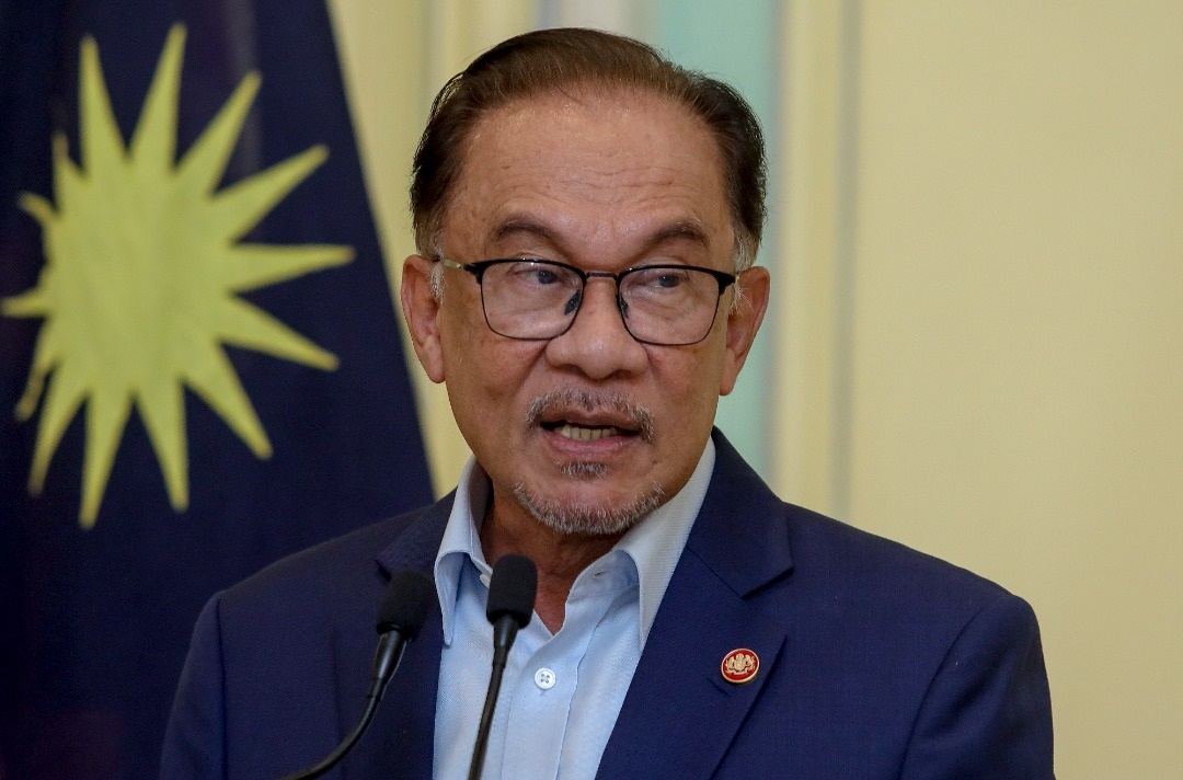 以“敦马没那么残暴”形容安华 伊党YB收律师信限3天道歉