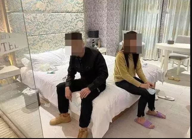 住酒店召妓竟是妻子 怒夫暴打 后续更狂
