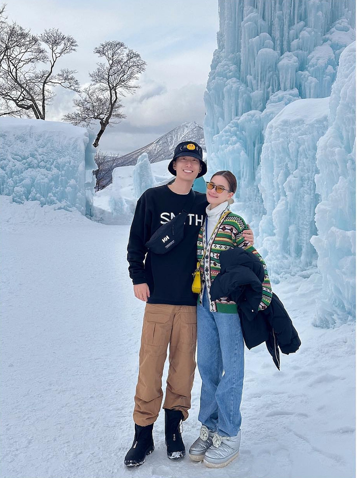 何超莲传4月嫁窦骁 豪砸近3千万办世纪婚礼