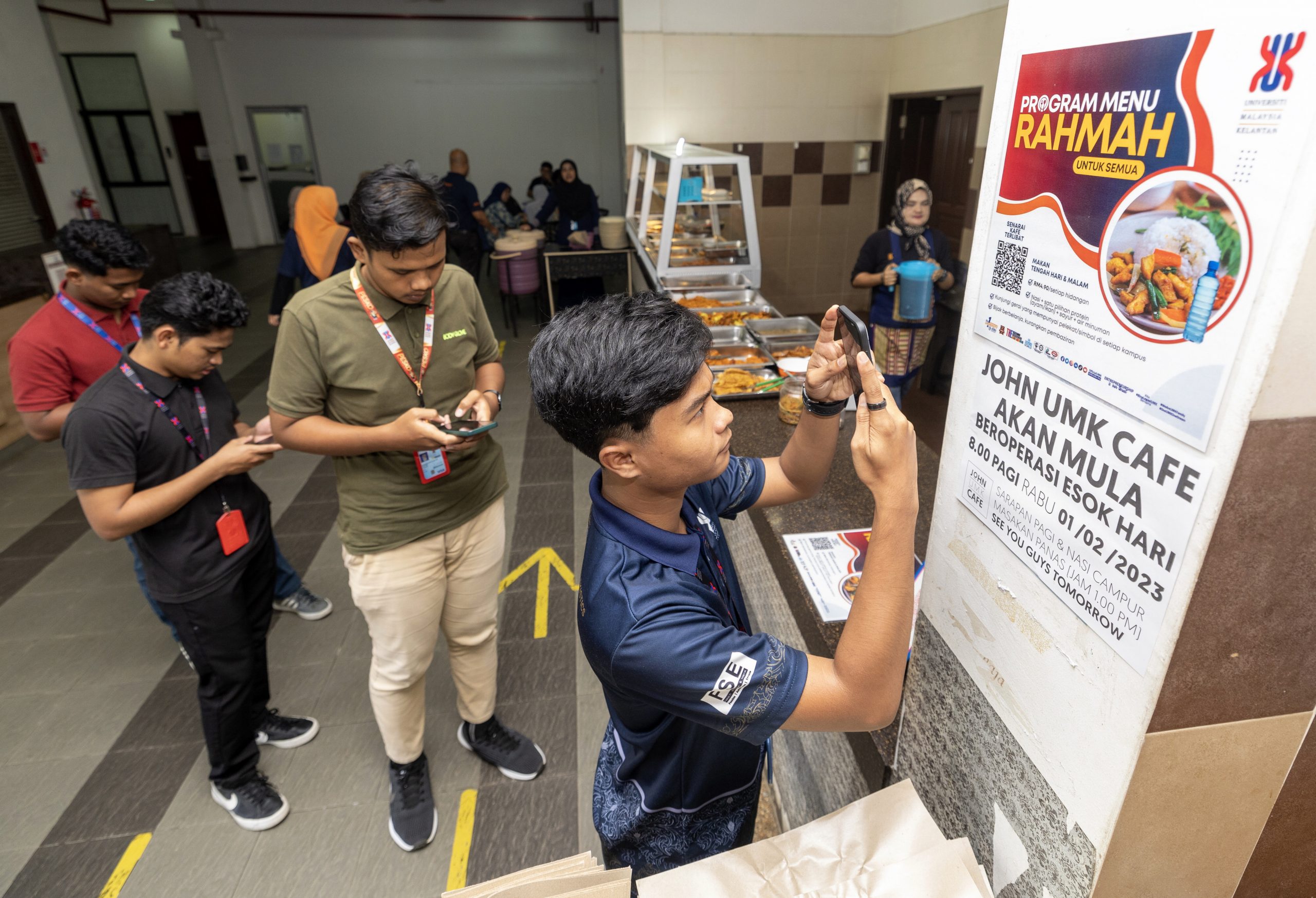 全国《暖势力》/吉兰丹大学(UMK)为学生推出“爱心菜单”