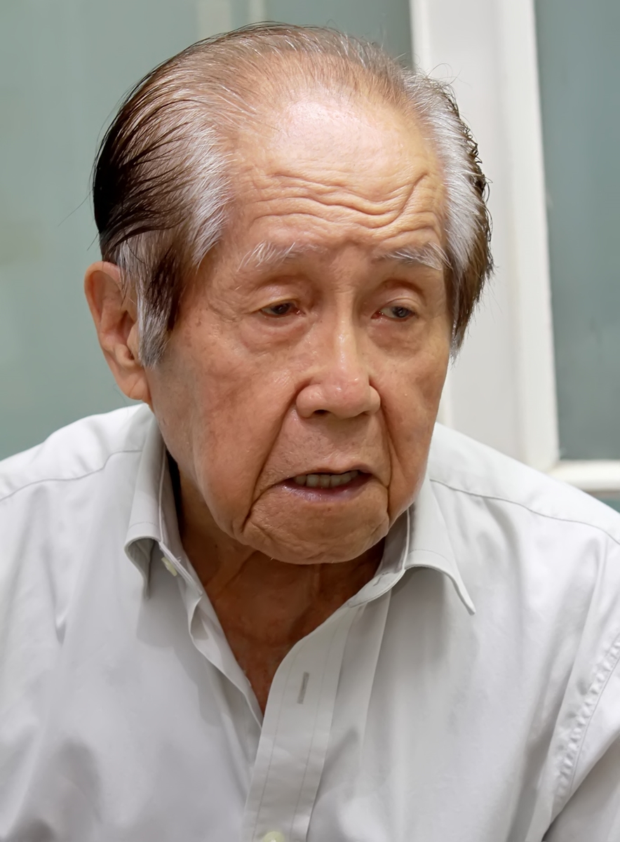 全国:缅怀已故“火箭”创始人;“沉香路”改“曾敏兴医生路”