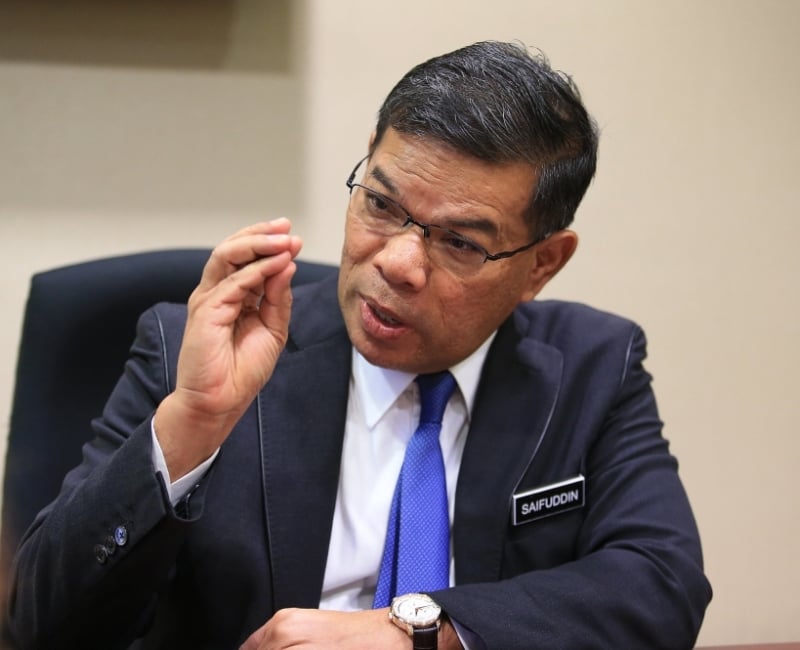 内长:RELA不可使用枪械 若需要可申请