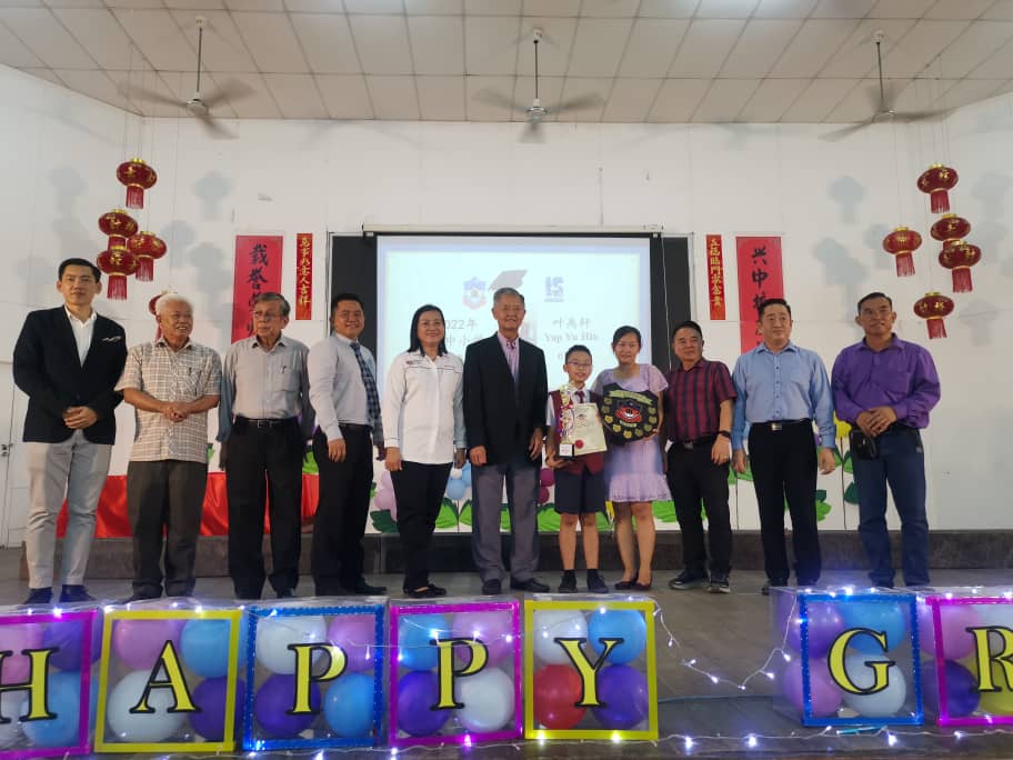 刘瑞裕:筹款目标1千万 计划在兴中中学建体育馆
