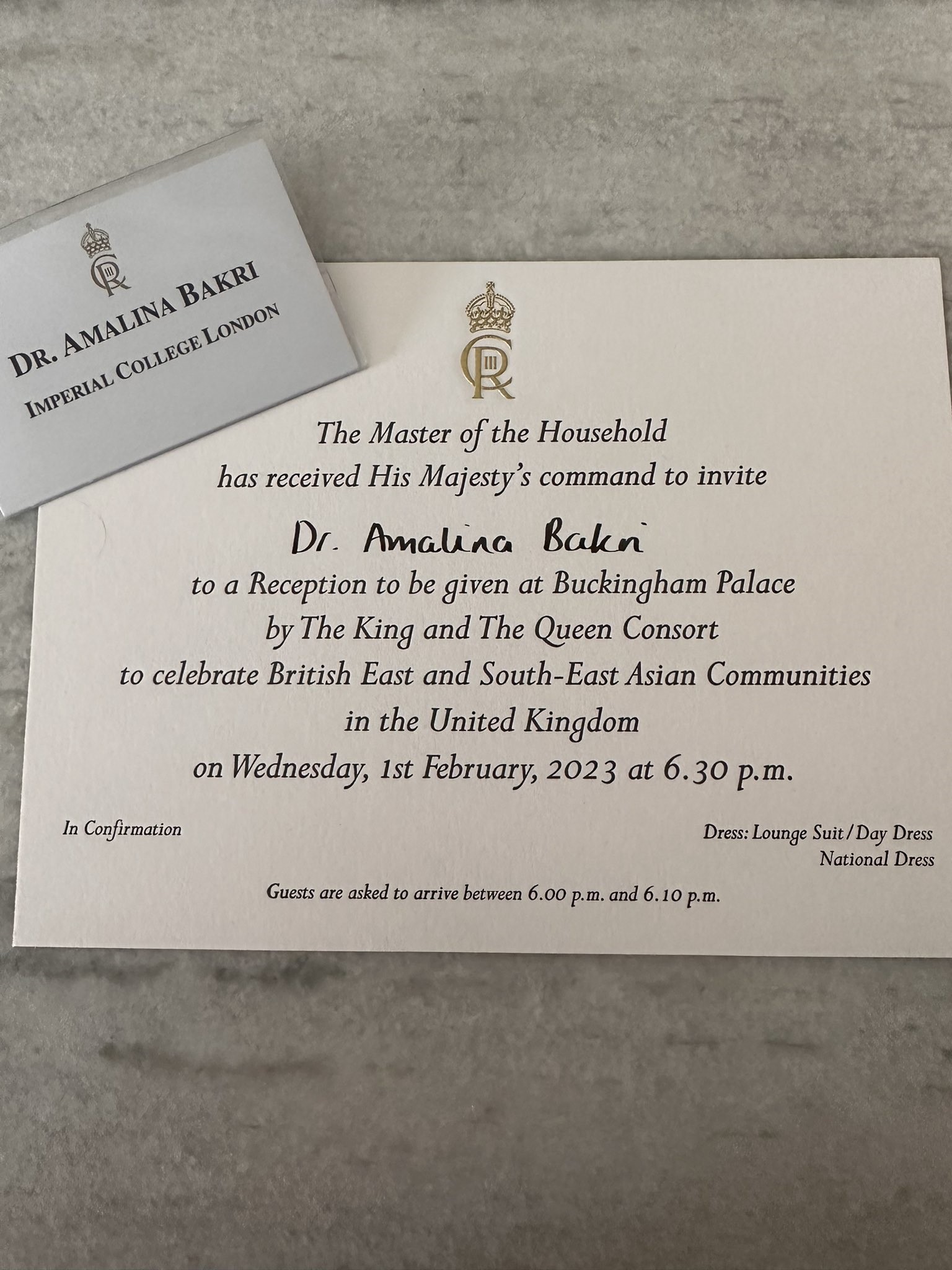 受邀到白金汉宫与英国王查尔斯会面!阿玛丽娜医生:能代表大马 太荣幸