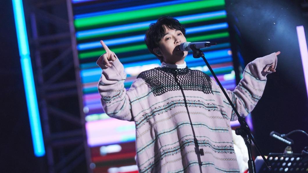 吴青峰惊爆1夜失声 沮丧叹“中年退化”