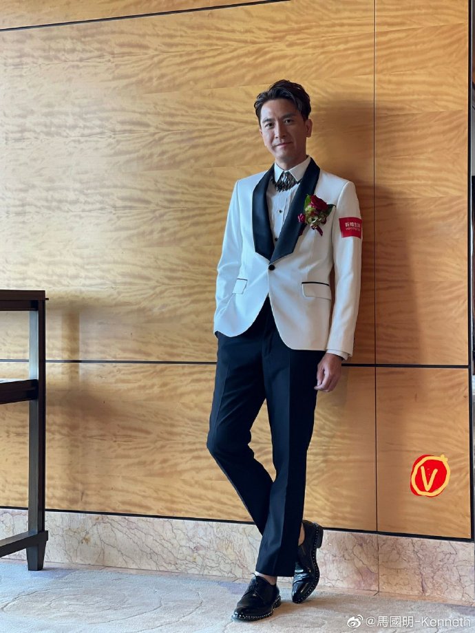  回巢TVB争做一姐 李施嬅佘诗曼斗戏