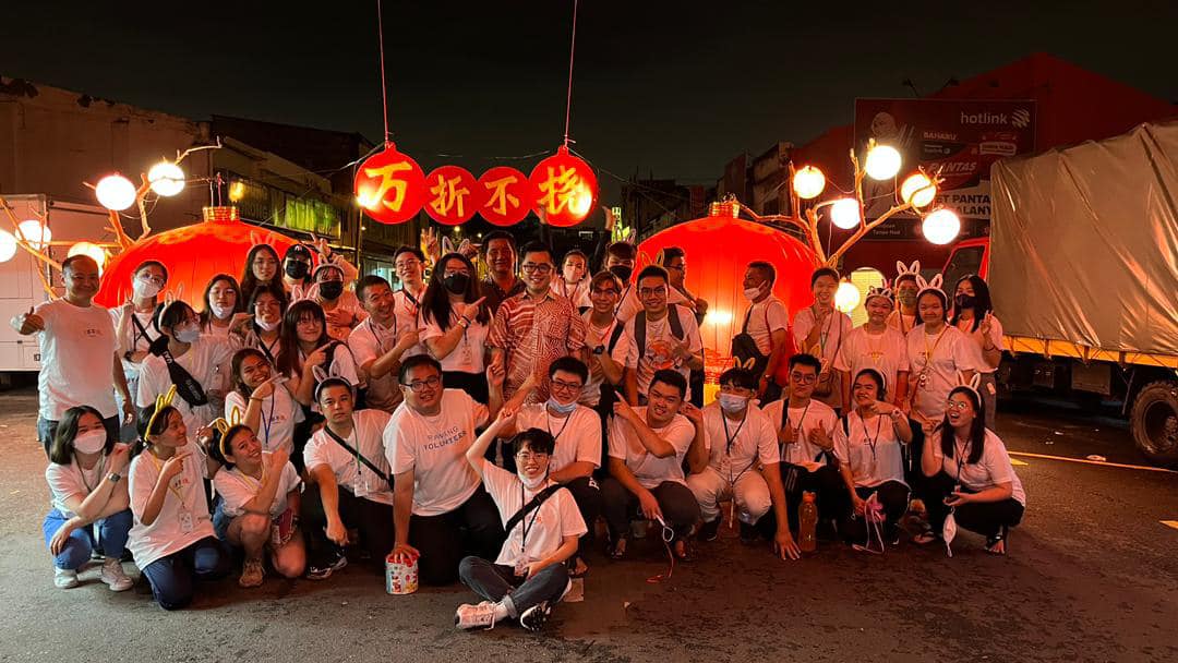 大都会:5000人万挠共渡元宵夜/3图