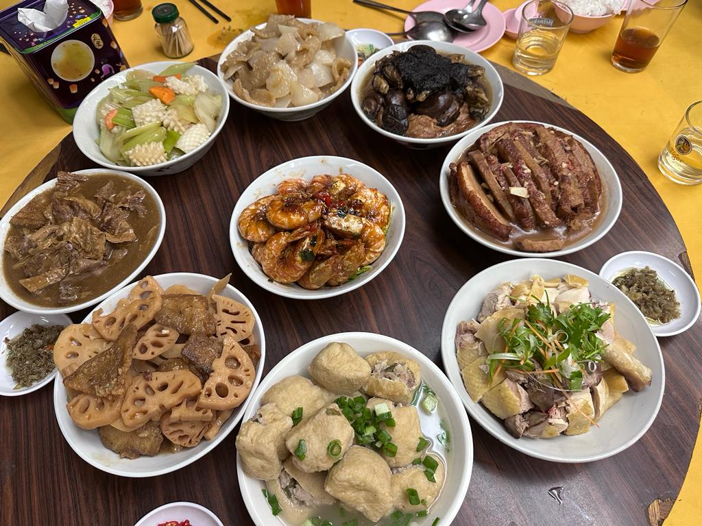 大都会——专栏：马拉妹出闸/过年吃九大簋─广进饭店