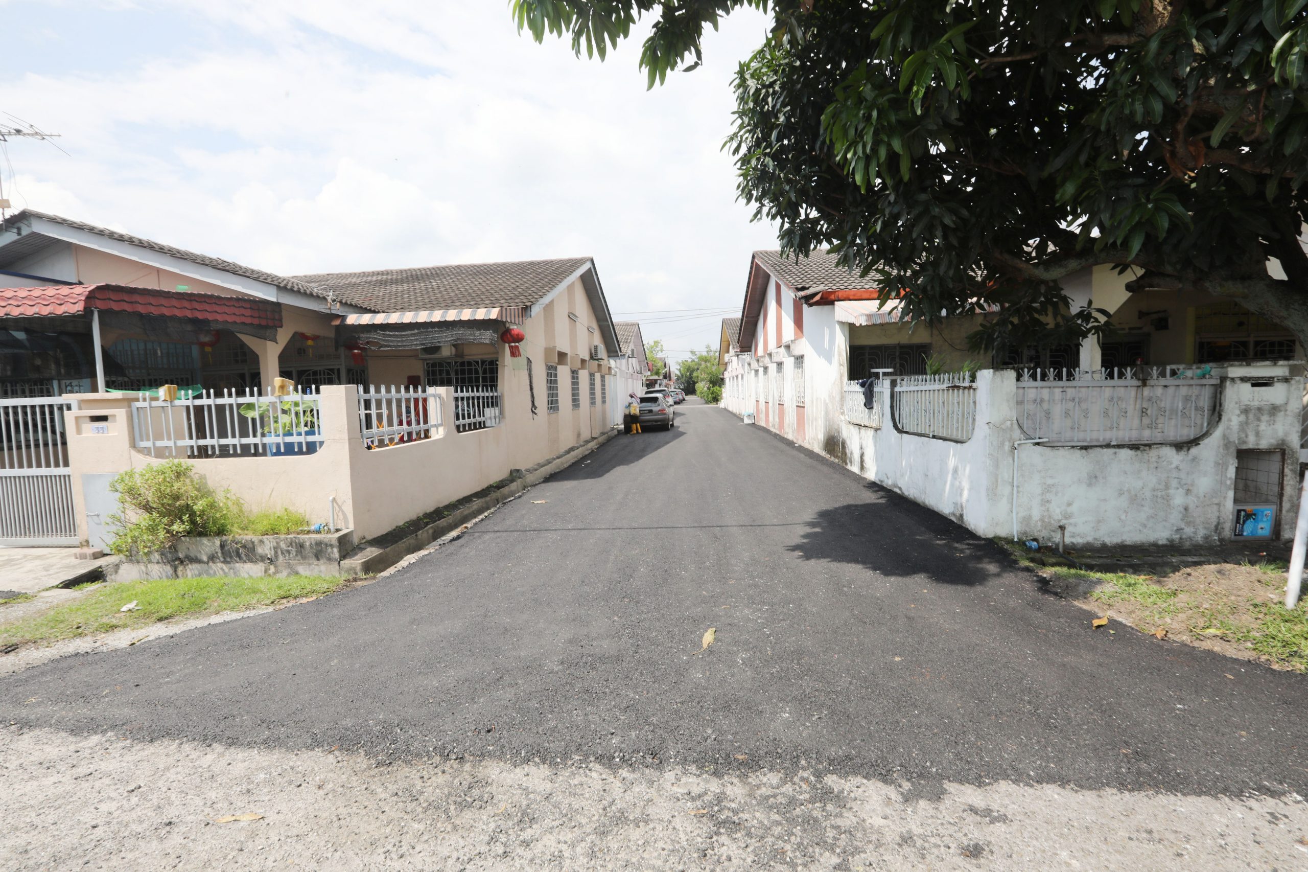 大都会:卫星市住宅区 展开铺路工程