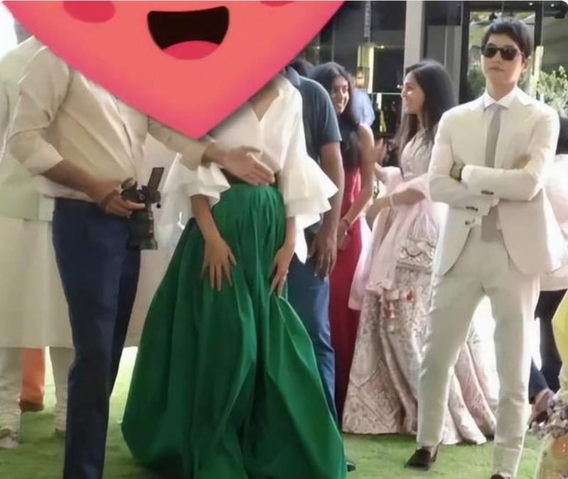 宋仲基老婆孕肚照曝光 腹部隆起孕相明显