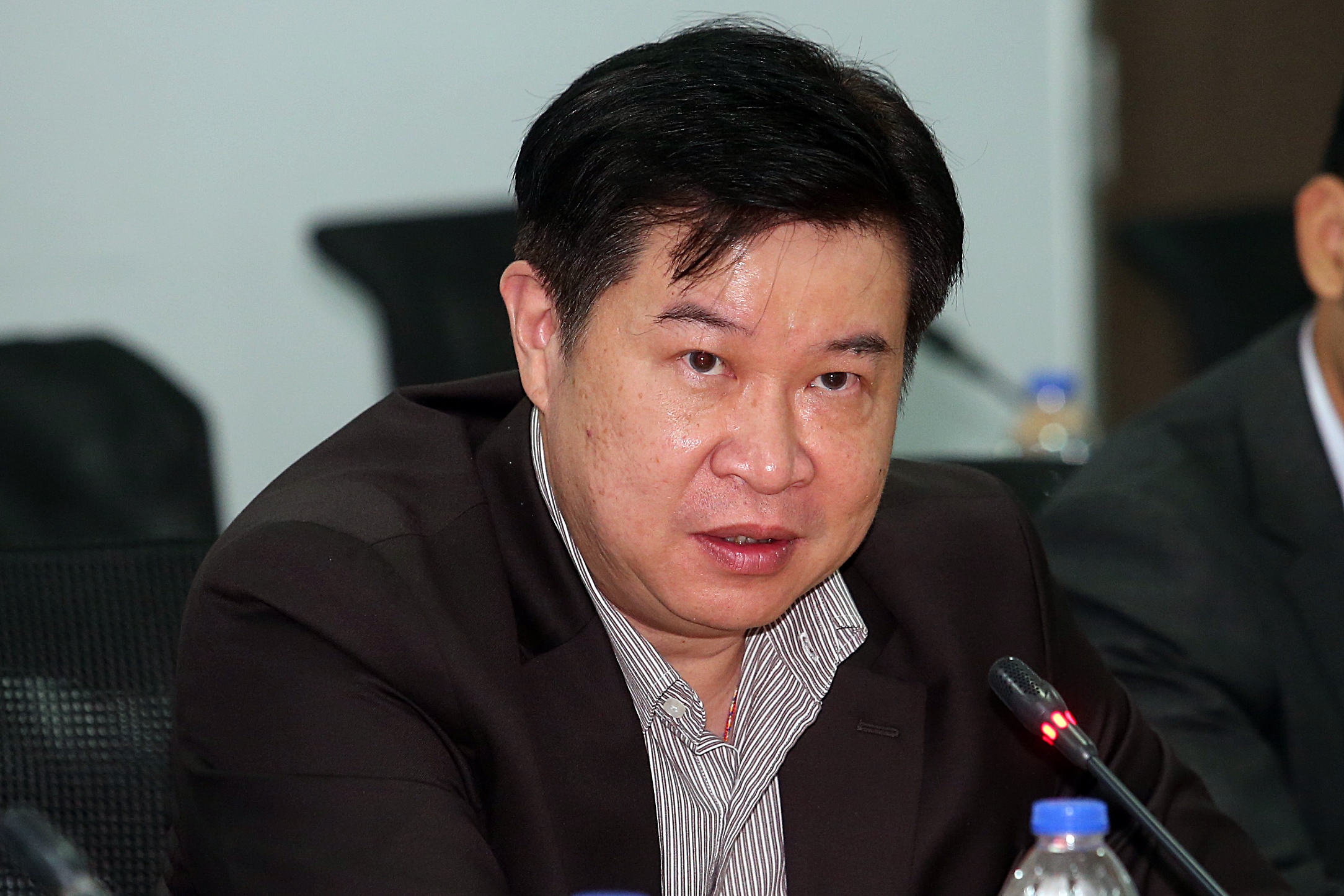 将随队出征扮演领队教练角色  名宿助力马羽球员争佳绩