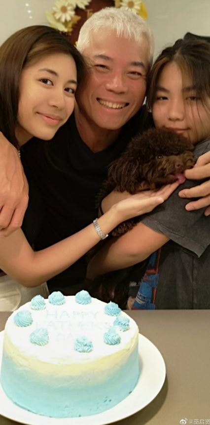 巫启贤迎60岁众星云集  张清芳合唱贺寿