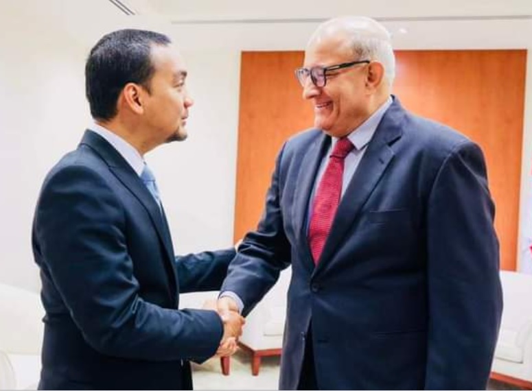 **已签发**全国:柔大臣与狮城交长会面,双方认同RTS是两国优先事项