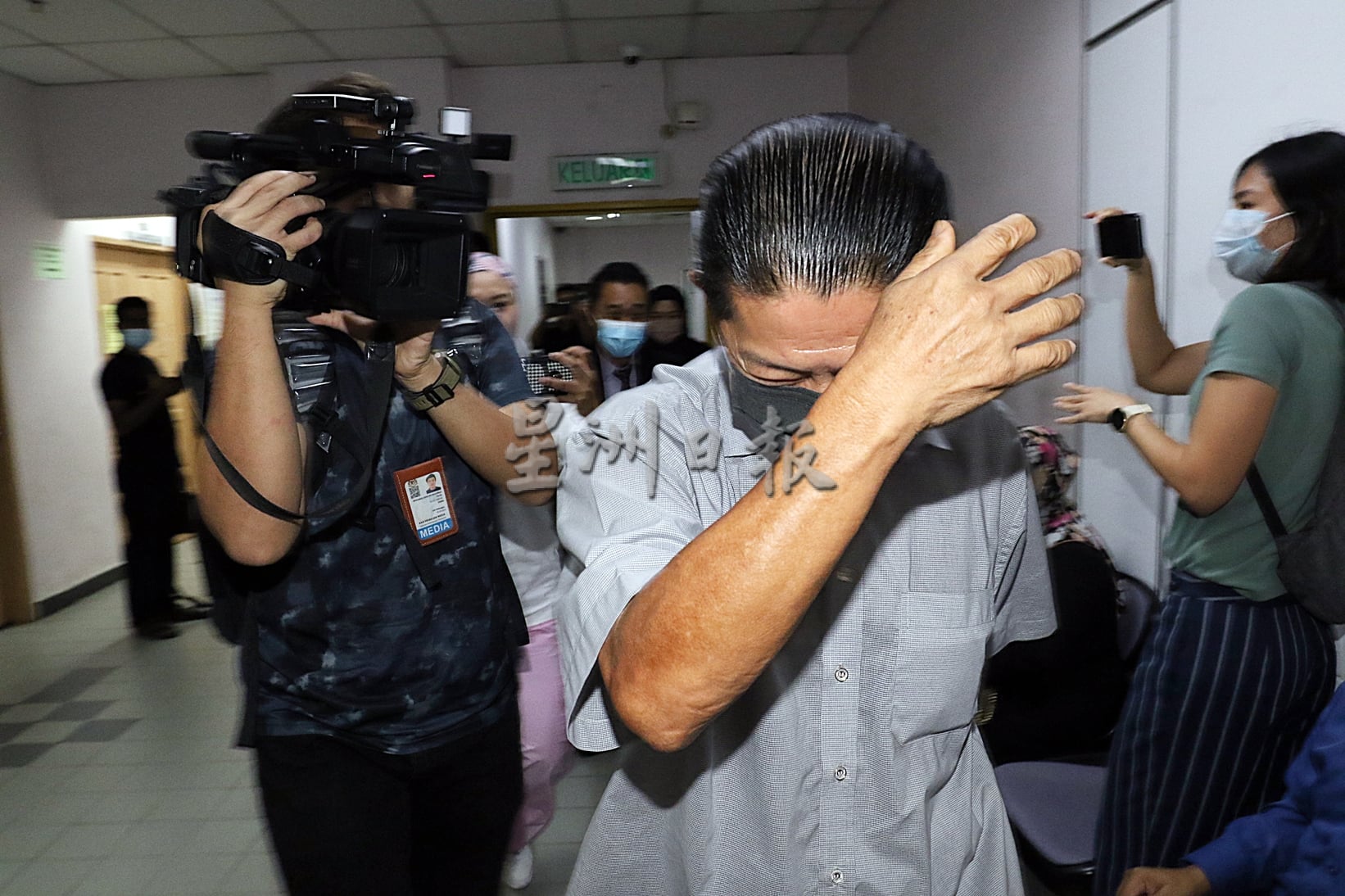 **已签发**全国:麻家具厂董事涉选择性招标计划被控,涉及贿金总额逾1280万