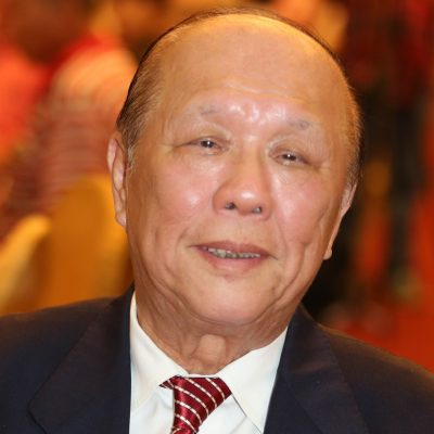 **已签发**柔:封面:【特稿】:对烟花爆竹准合法燃放表欢迎,华团:安全考量为首