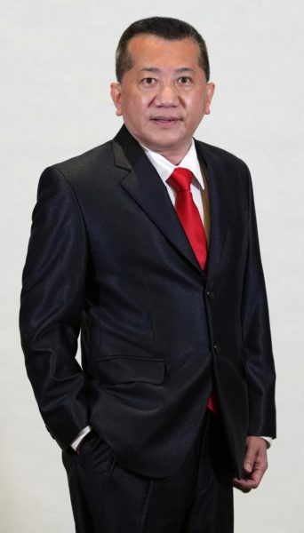 **已签发**柔:封面:【特稿】:对烟花爆竹准合法燃放表欢迎,华团:安全考量为首