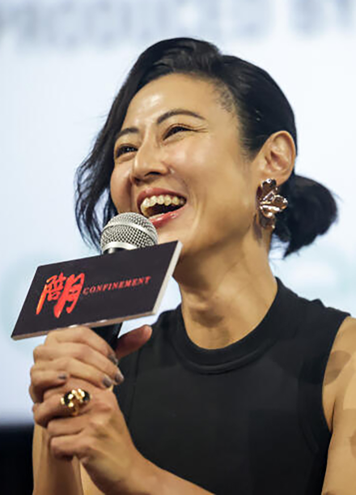**已签发**柔:狮城二三事:林慧玲暂别新婚夫赴马拍电影,婚后首次分开就是2个月