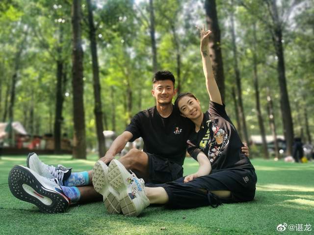 情人节向王适娴隔空表白  谌龙转型当教练