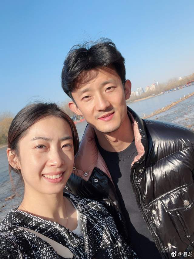 情人节向王适娴隔空表白  谌龙转型当教练