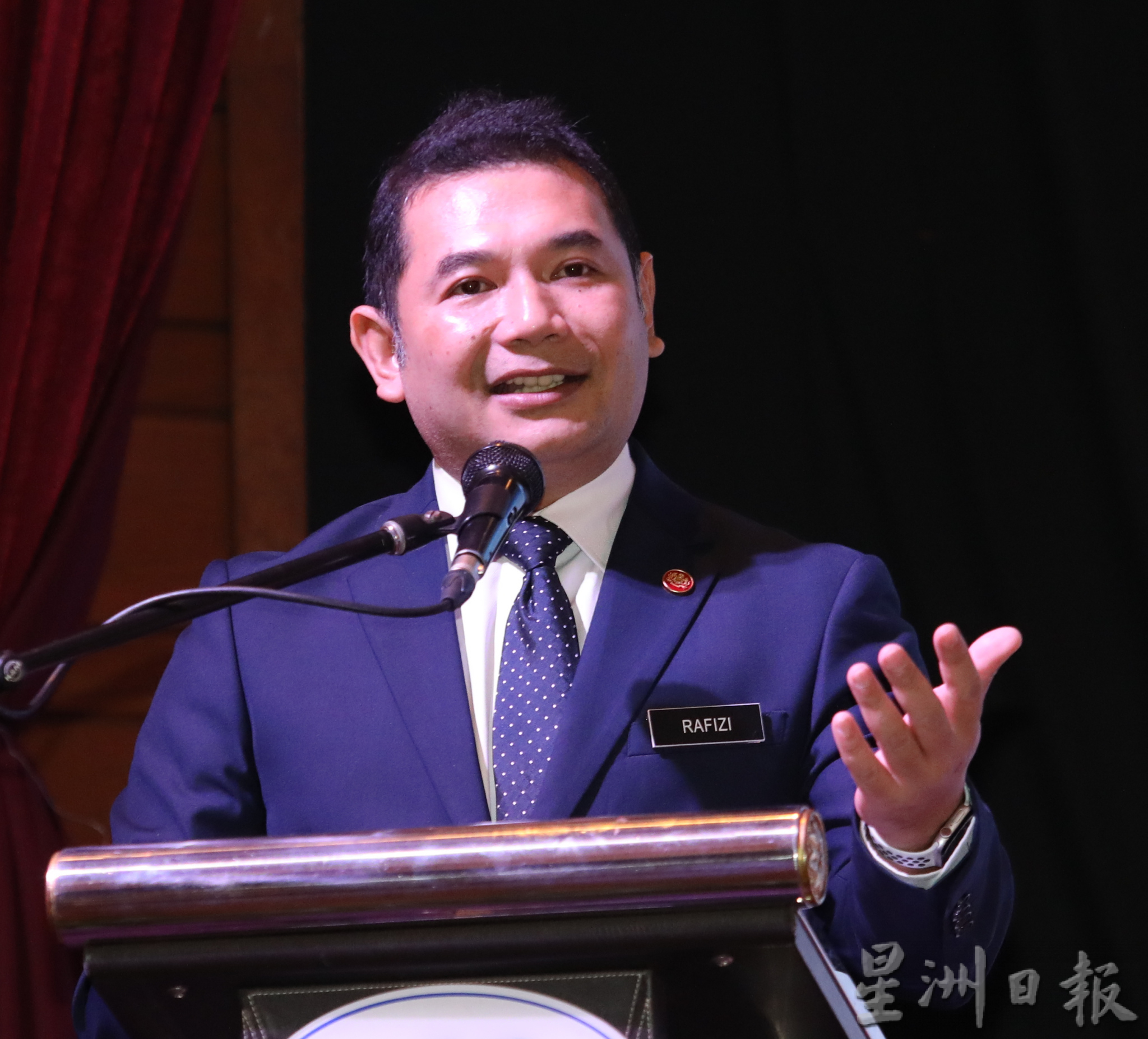 拉菲兹 奢侈品税+人民收入倡议