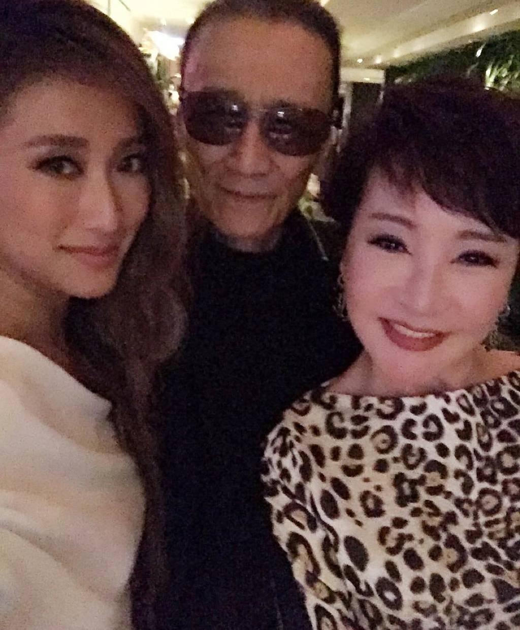 携女返加剪发被捕获  谢婷婷自带明星气场