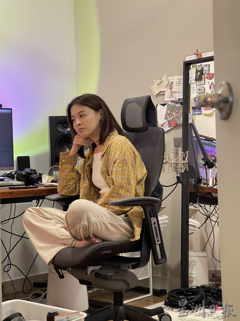 斜杠音乐人Colbie王思涵／我觉得自己是壁花，喜欢站在安全的地方