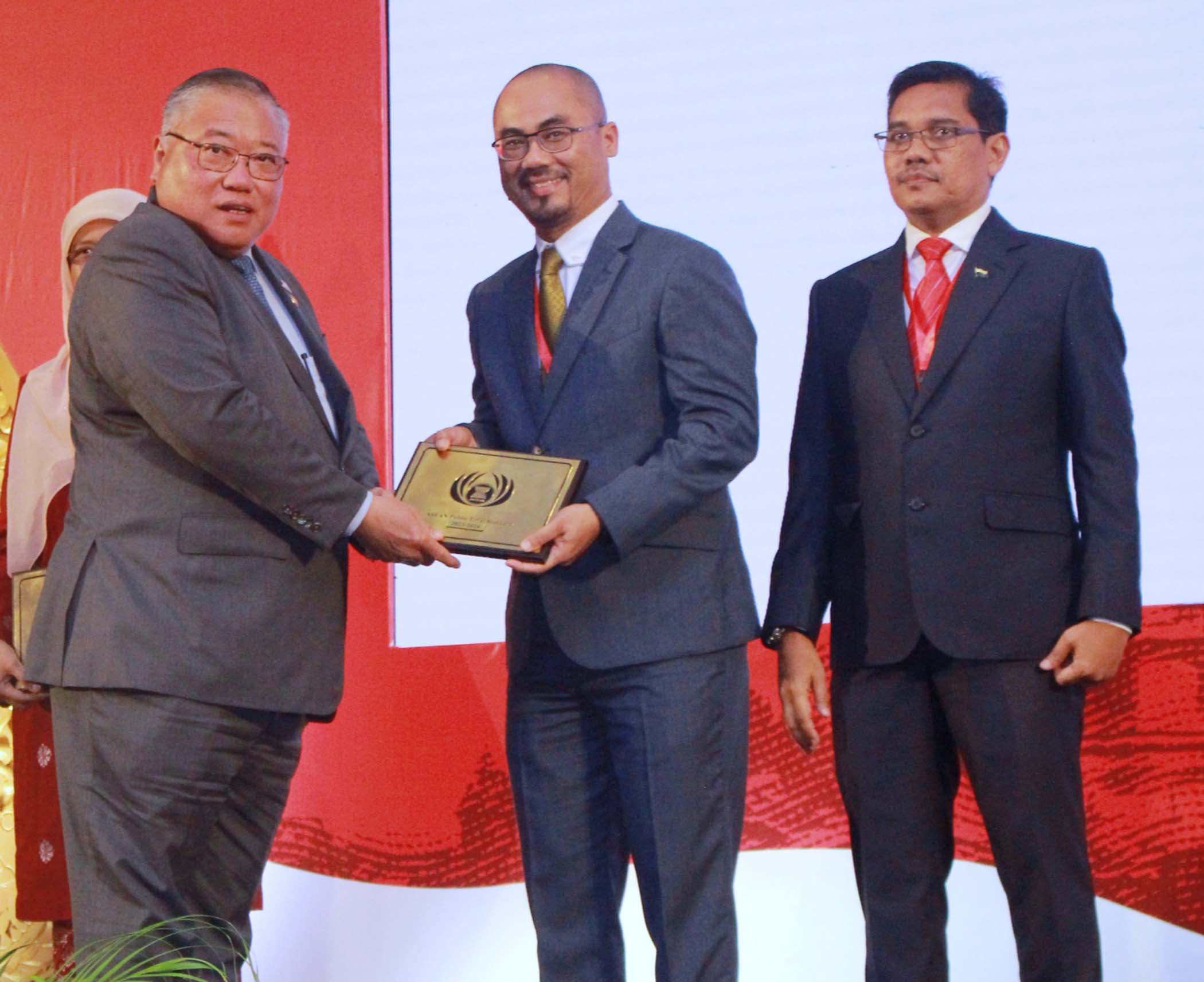 曼绒市议会管辖的厕所 获东盟旅游区最美观荣誉