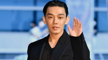 机场被拔160根体毛验毒 刘亚仁8年前遭前辈亏“吸毒了吗”