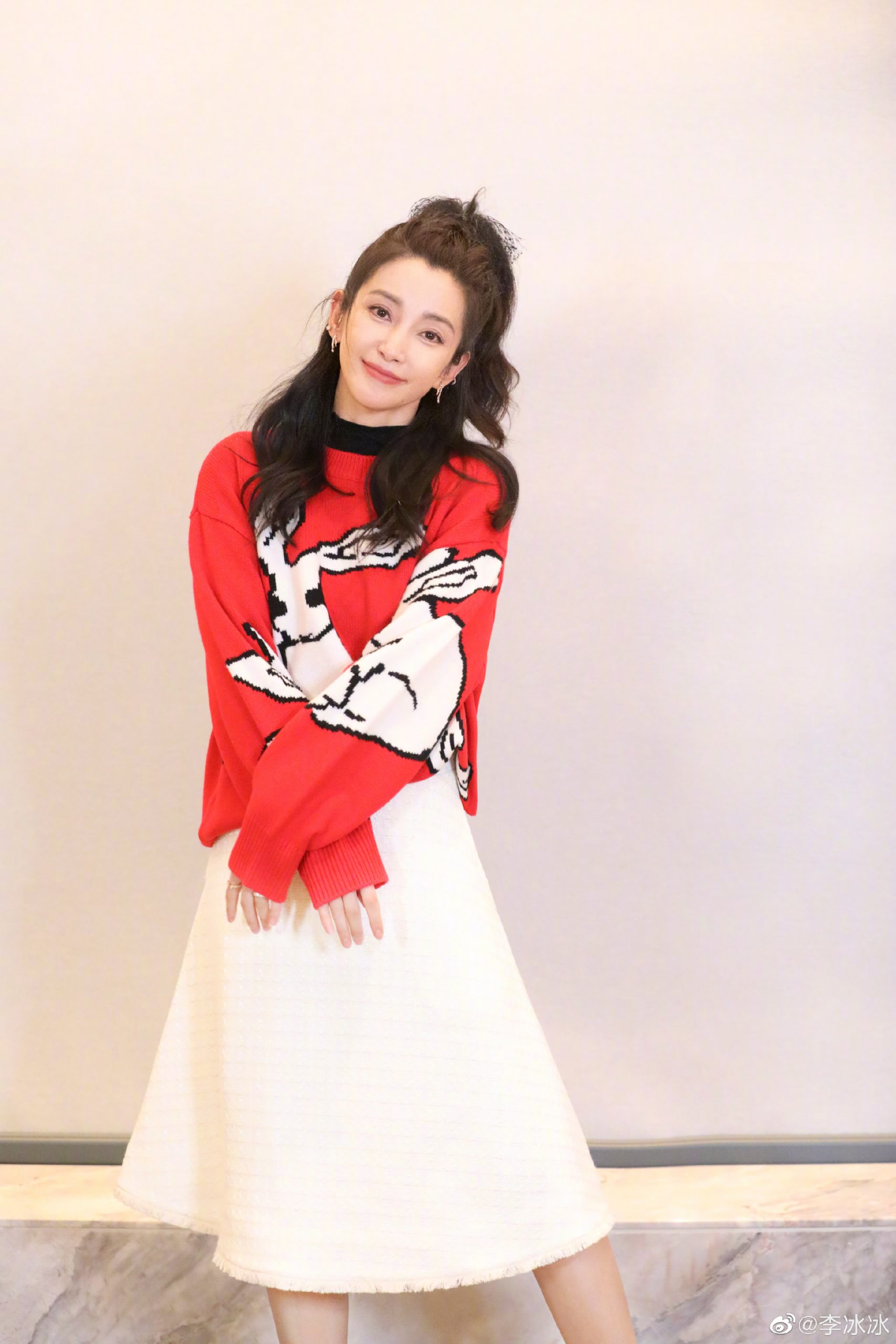 李冰冰三餐吃温水泡菜 网调侃“活着没有意思”