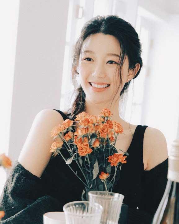 李昇基官宣结婚 407娶李多寅