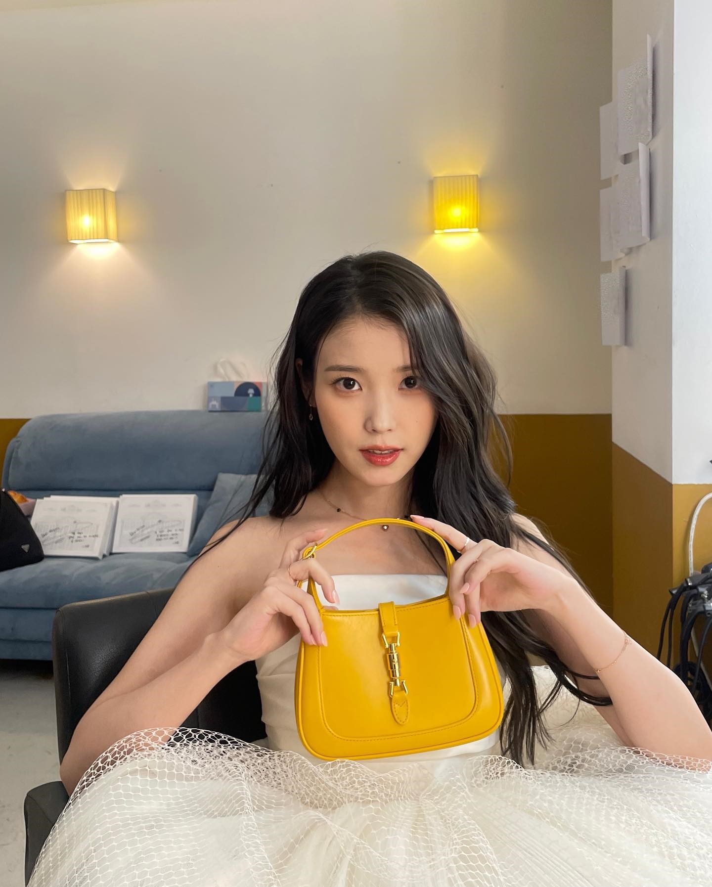 李锺硕认爱后首谈IU 甜蜜暴击“给我力量”