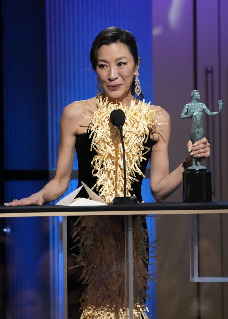 杨紫琼SAG封后爆粗   小金人在望！