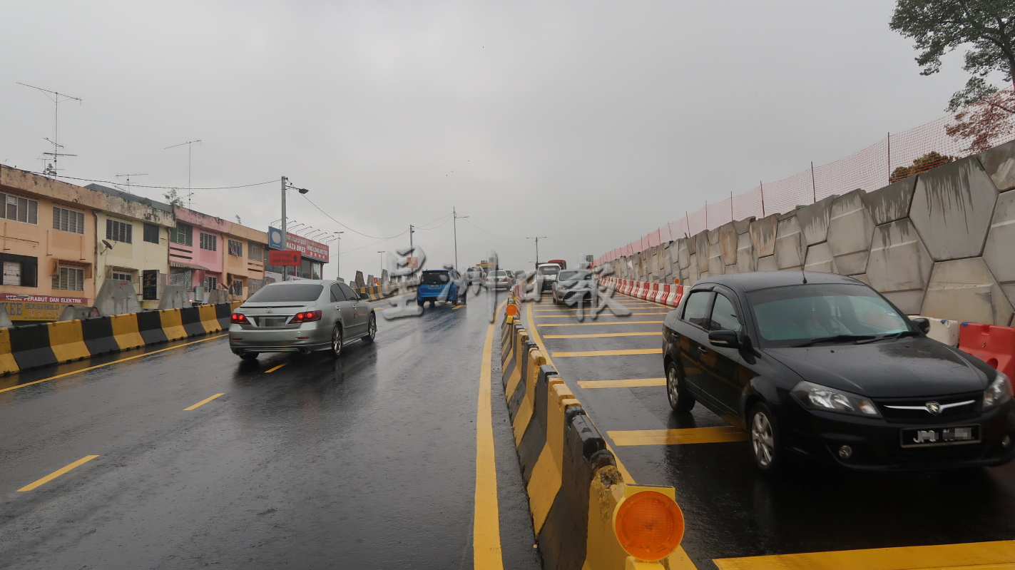 【特稿】关闭铁桥 启用天桥 拉美士告别堵车噩梦